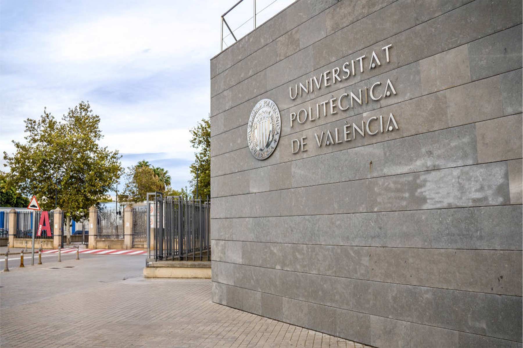 En OCA Global, seguimos comprometidos con la excelencia y la innovación para aportar valor a nuestros clientes.